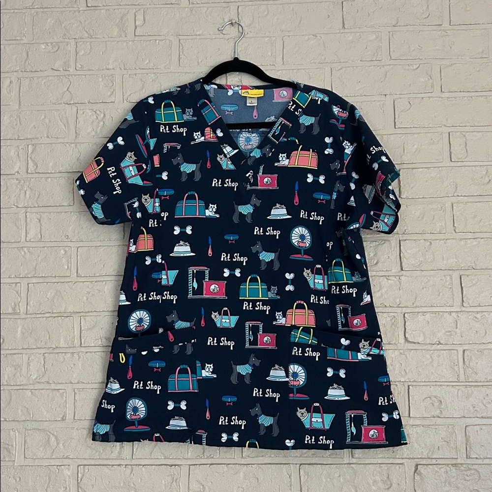 WonderWink scrub top